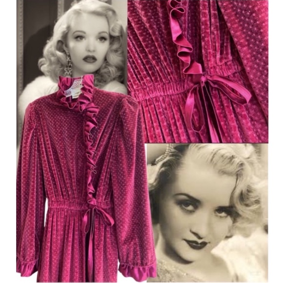 Luxury Robe Velvet Satin Vintage Old Hollywood 1930’s Style Victorian Edwardian - Picture 16 of 16